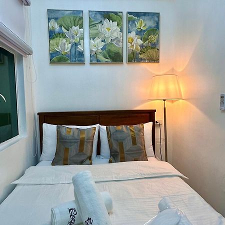 Studio Two Condominium, Alabang - Gold Fiber Wi-Fi -Netflix Ready Muntinlupa City Εξωτερικό φωτογραφία